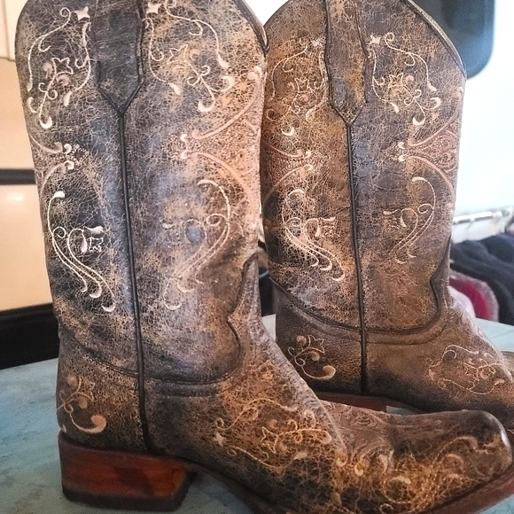 Circle G Boots - Picture 5 of 6